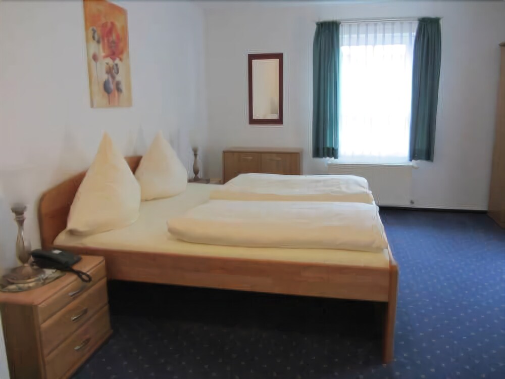 Tdyhomes Hotel — Landstuhl — photo 3