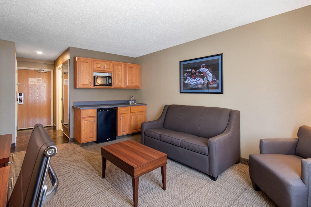 City Express by Marriott Milford Cooperstown - photo 33
