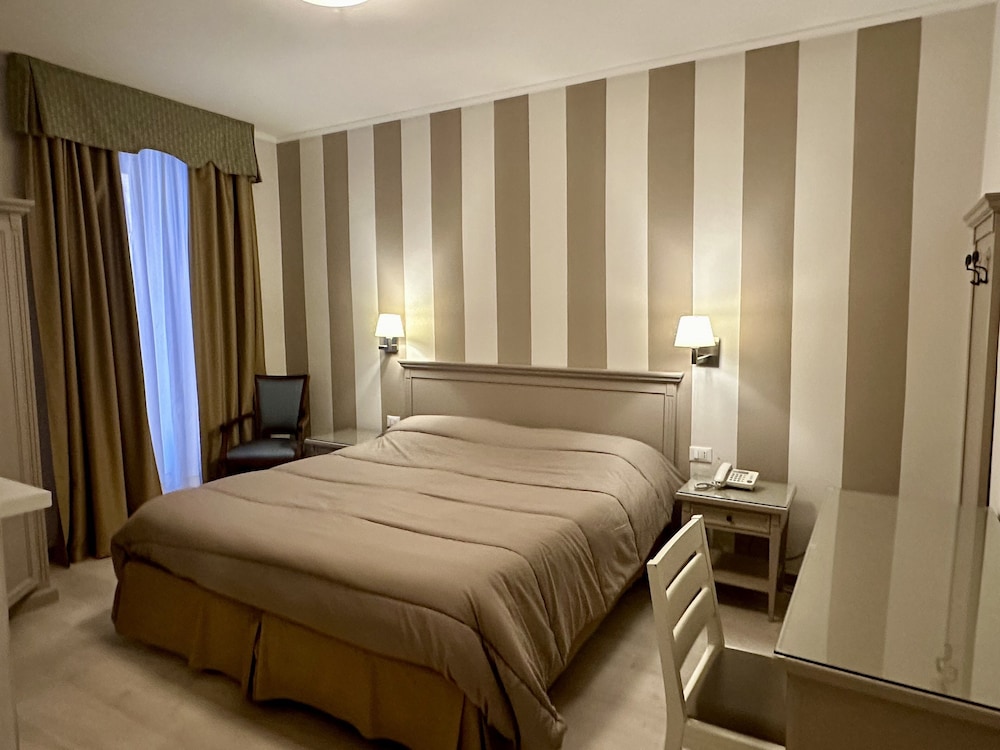 Hotel Bristol — Trieste