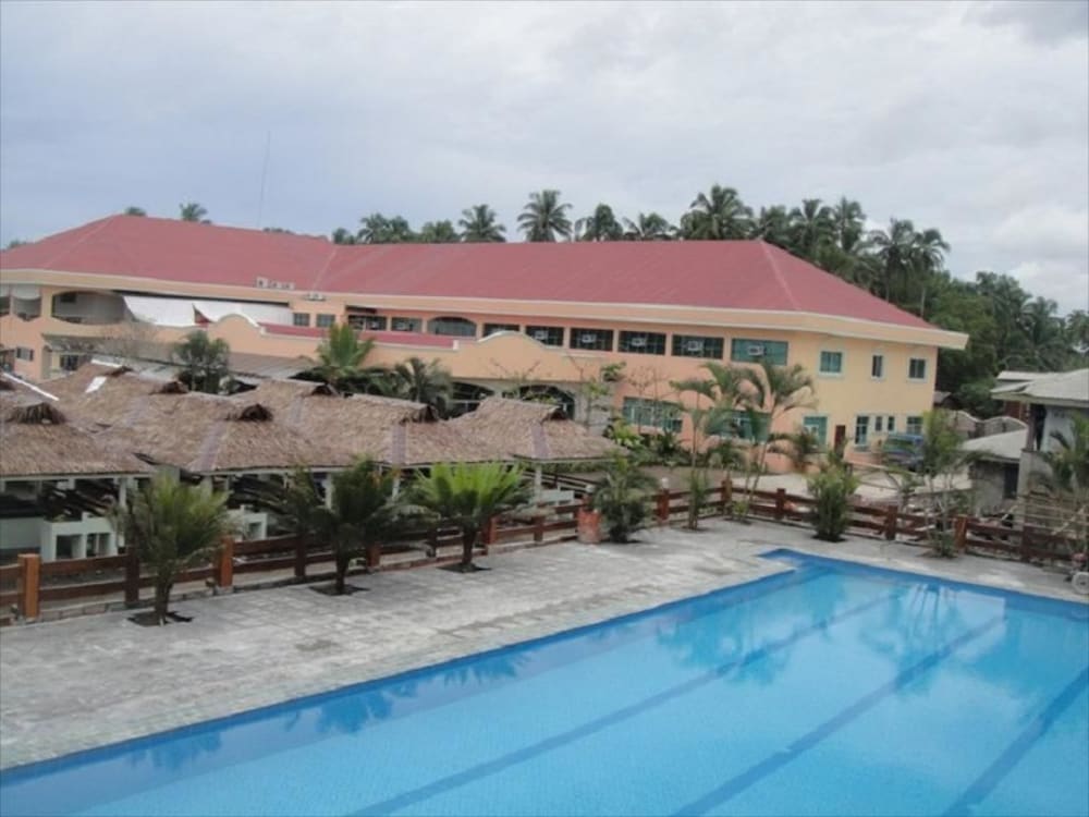 Villa Maria Luisa Hotel — hotel in Tandag