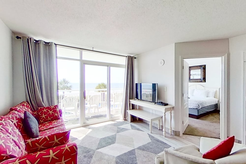 Bay Watch Resort & Conference Center - photo 30