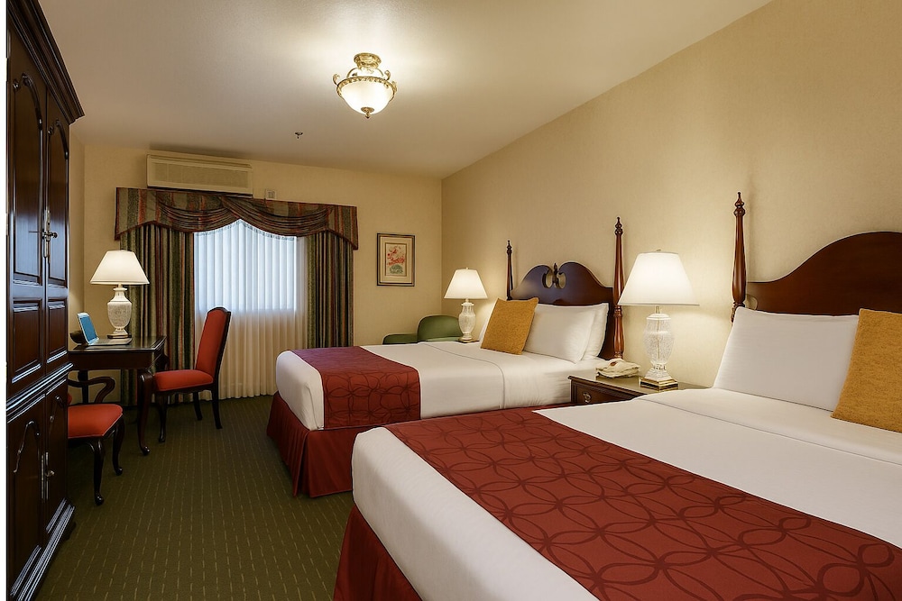 Carlyle Hotel - photo 13