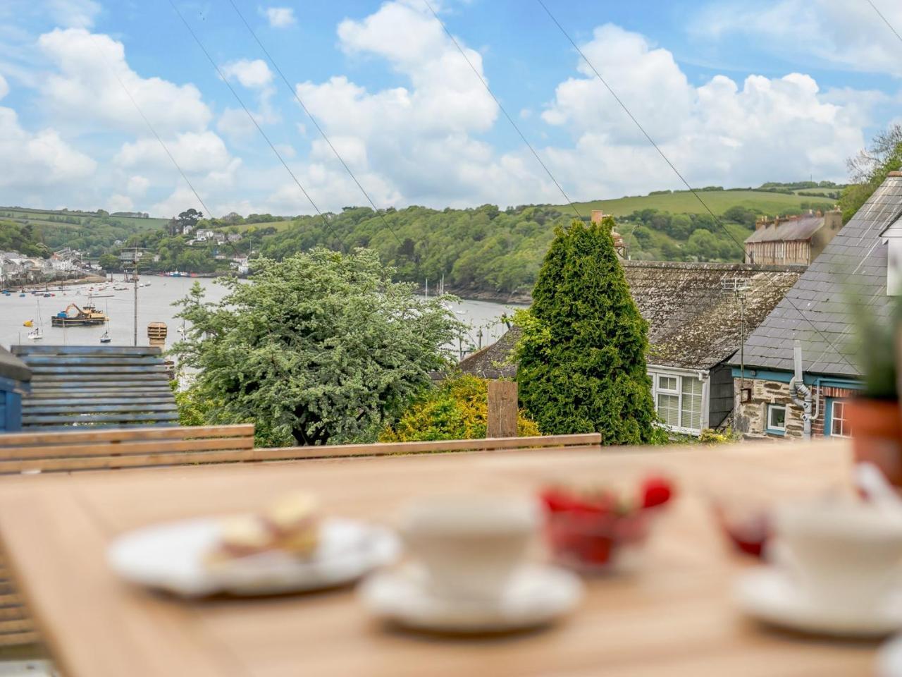 2 Bed in Fowey oc 91396 — 4-Star Luxury Hotel in Fowey, United Kingdom