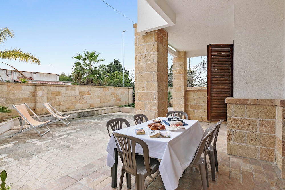 Salento Sweet Home Sea View — 4-Star Luxury Hotel in Lecce, Italy