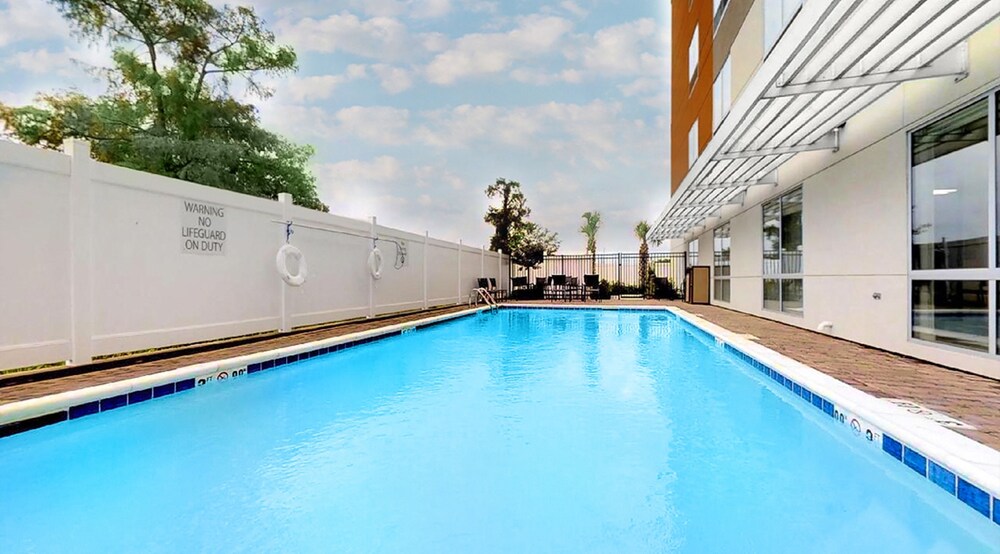 Holiday Inn Express & Suites Chalmette New Orleans S by IHG - photo 7
