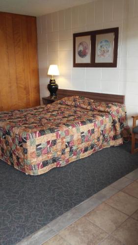 Towne Center Motel - photo 60