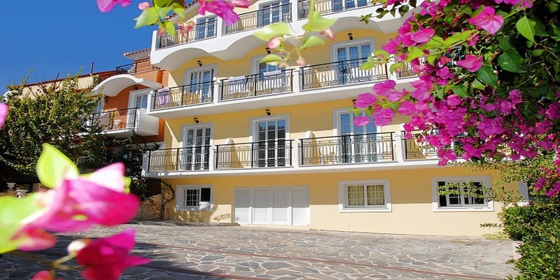 Locanda Beach Hotel — 4-Star Luxury Hotel in Zakynthos, Greece