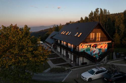 Owca z widokiem - carbon neutral hotel in Unknown City