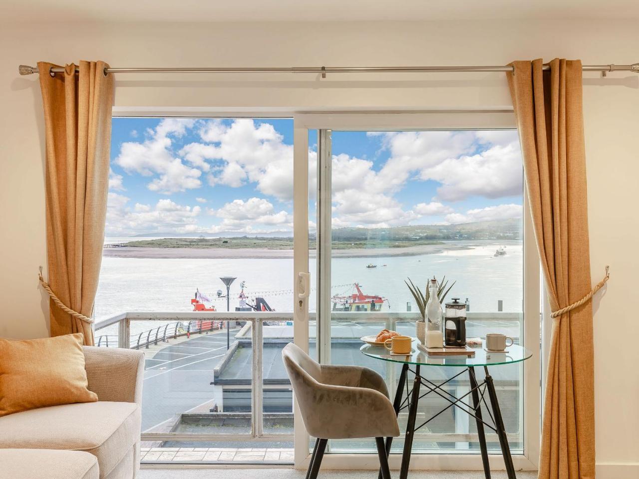 Estuary View - carbon neutral hotel in Exmouth