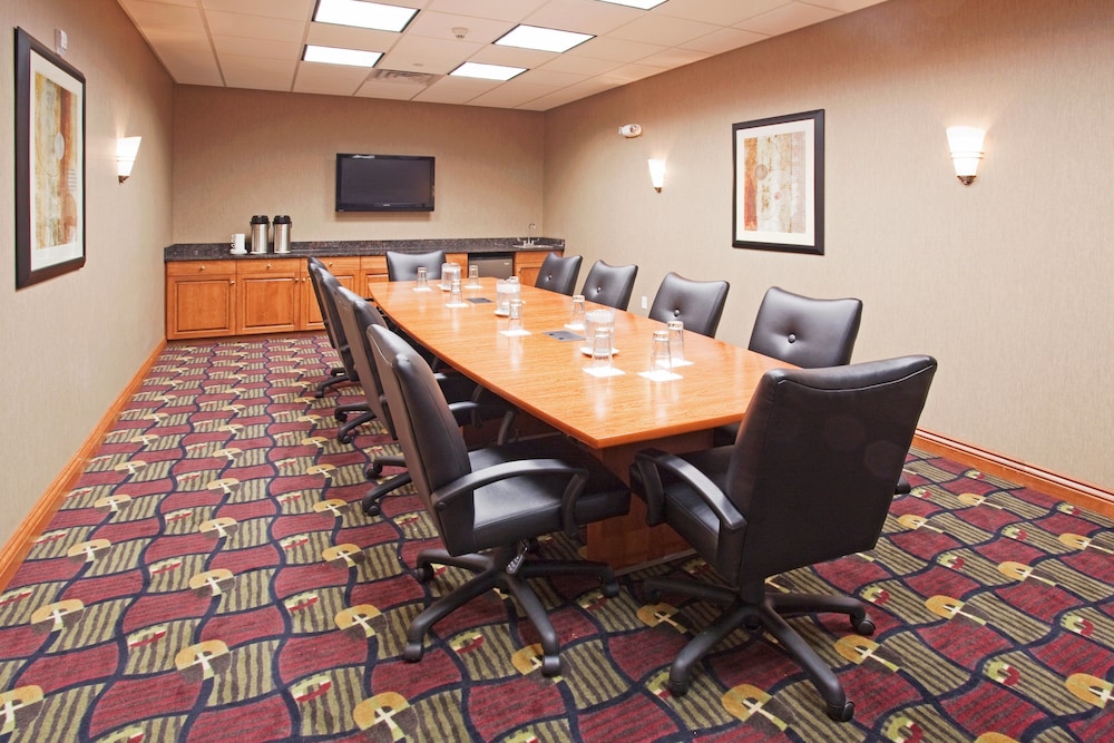 Holiday Inn & Suites Grand Junction by IHG - photo 43