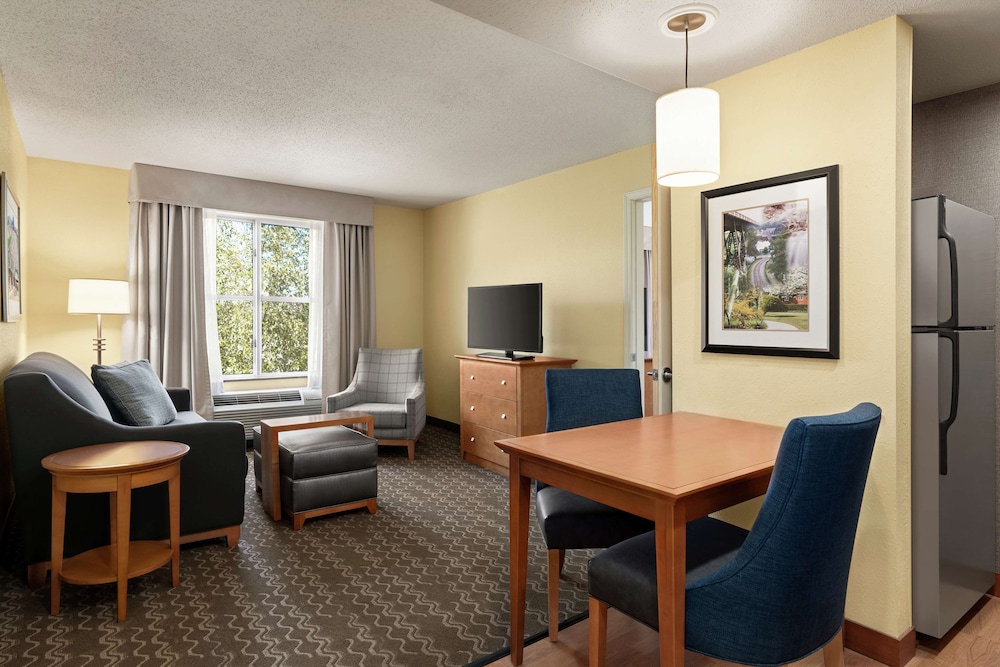 Homewood Suites by Hilton Allentown Bethlehem Airport - photo 13
