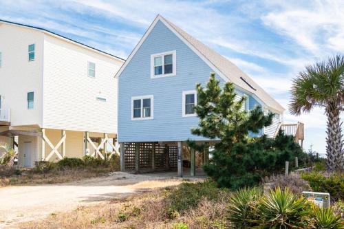 Cuddlefish by Oak Island Accommodations - photo 39