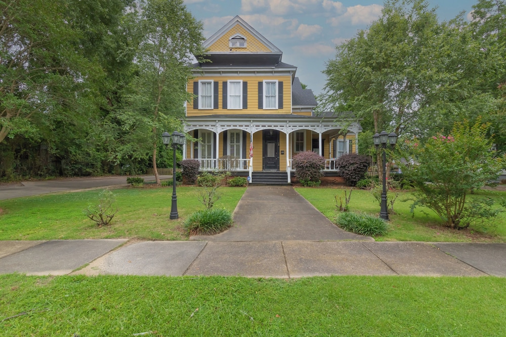 Goldfinch Mansion Historic Luxury on the Park - photo 55