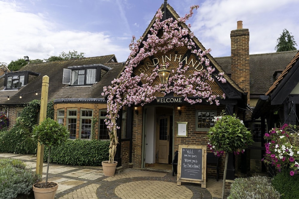 The Bird In Hand — hotel in Reading