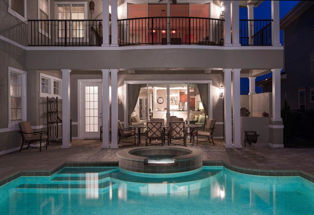 Villa The Sunshine House 4 Bedroom Reunion — 4-Star Luxury Hotel in Kissimmee, United States