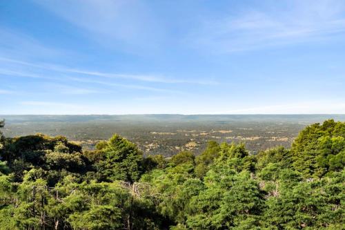 Bells Rest With A Veiw — Kurrajong Heights