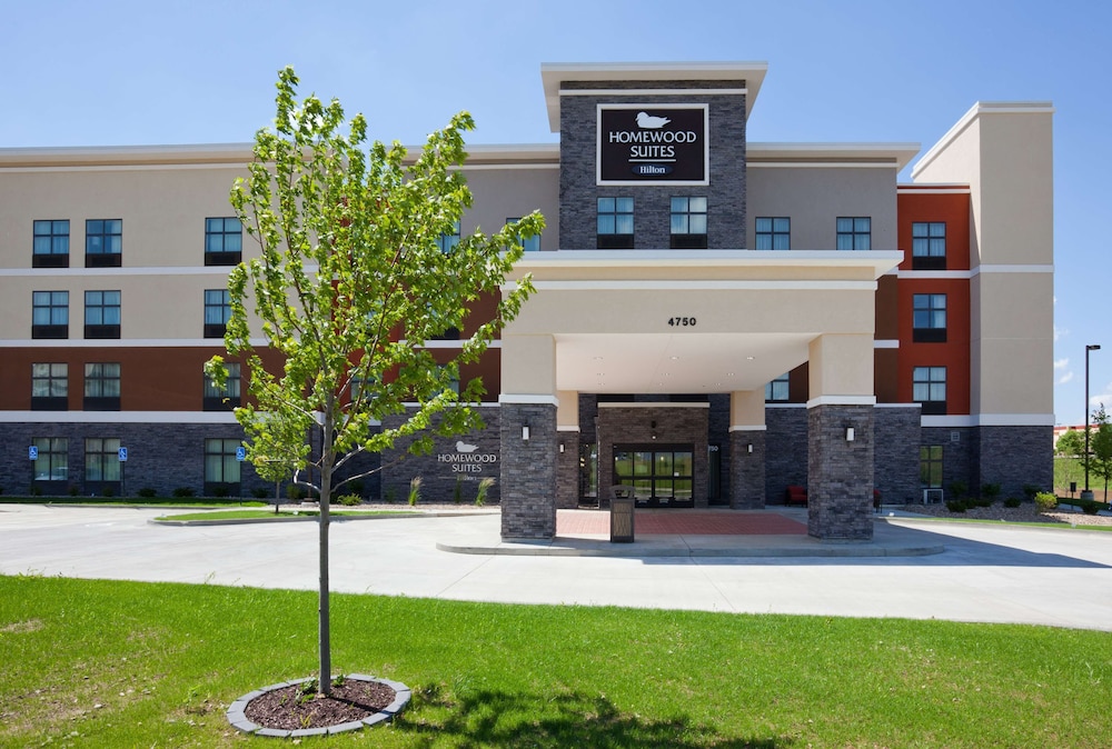 Homewood Suites by Hilton Davenport - photo 33