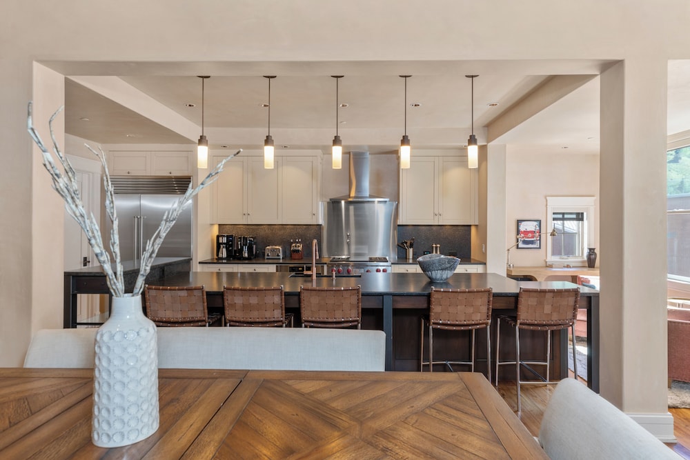 Element 52 Auberge Collection - photo 186