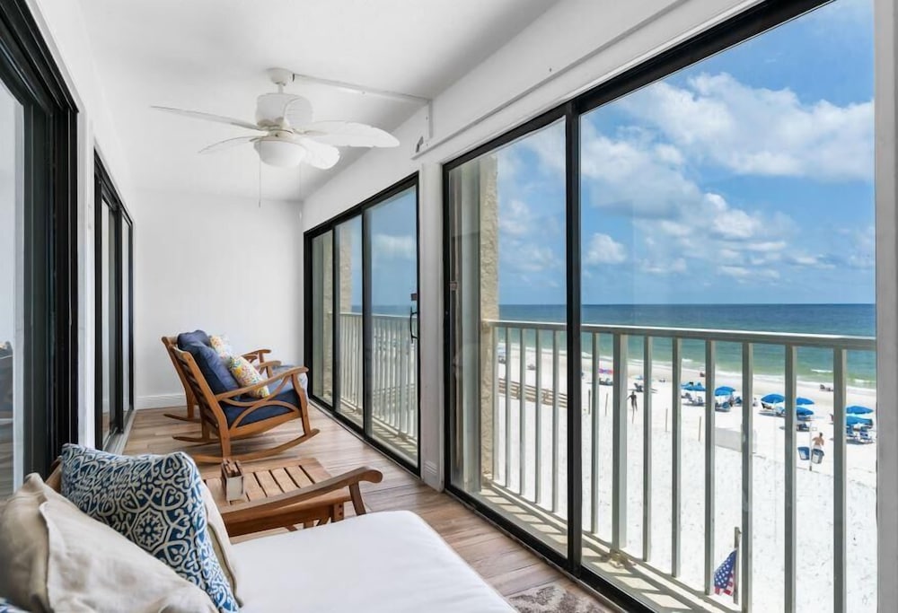 Edgewater 41 - photo 25