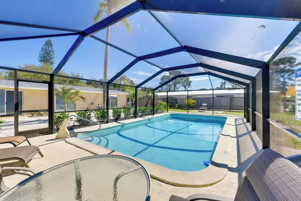 Coastal Oasis With Shared Pool 2 Mi To Beach — Englewood