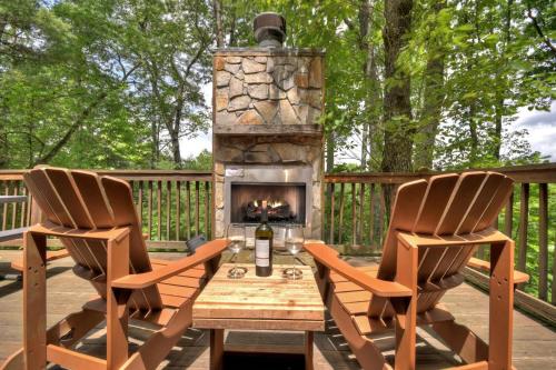 Misty Ridge in Ellijay, United States