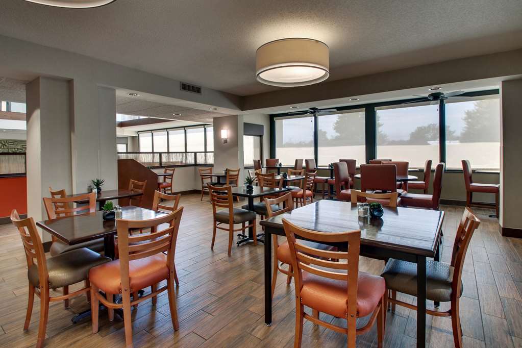 Drury Inn & Suites Evansville East - photo 14