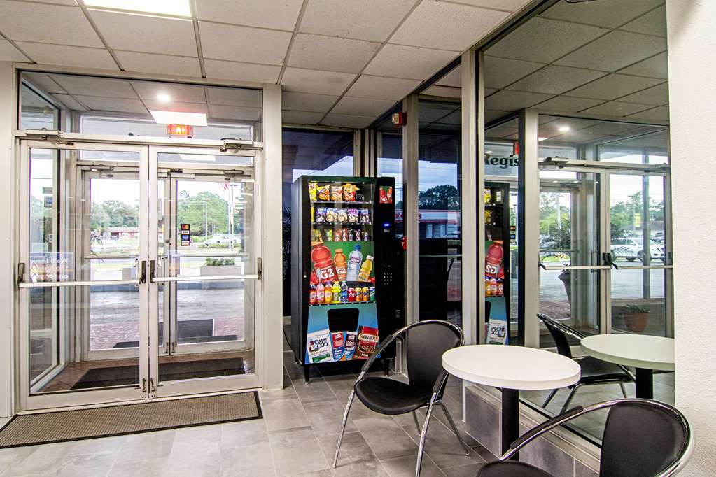 Motel 6 Starke FL - photo 38