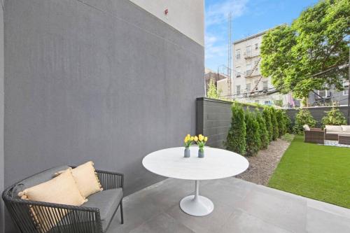 149BK 101 New construction 2BR Private garden W D - photo 4