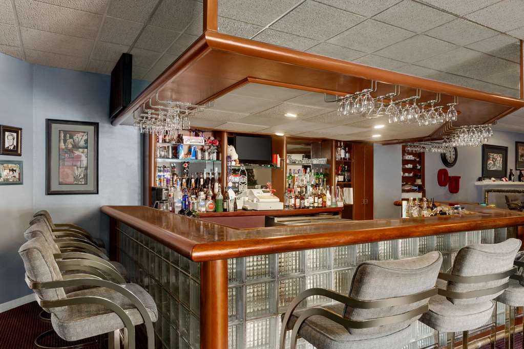 Days Inn by Wyndham Lawton - photo 35