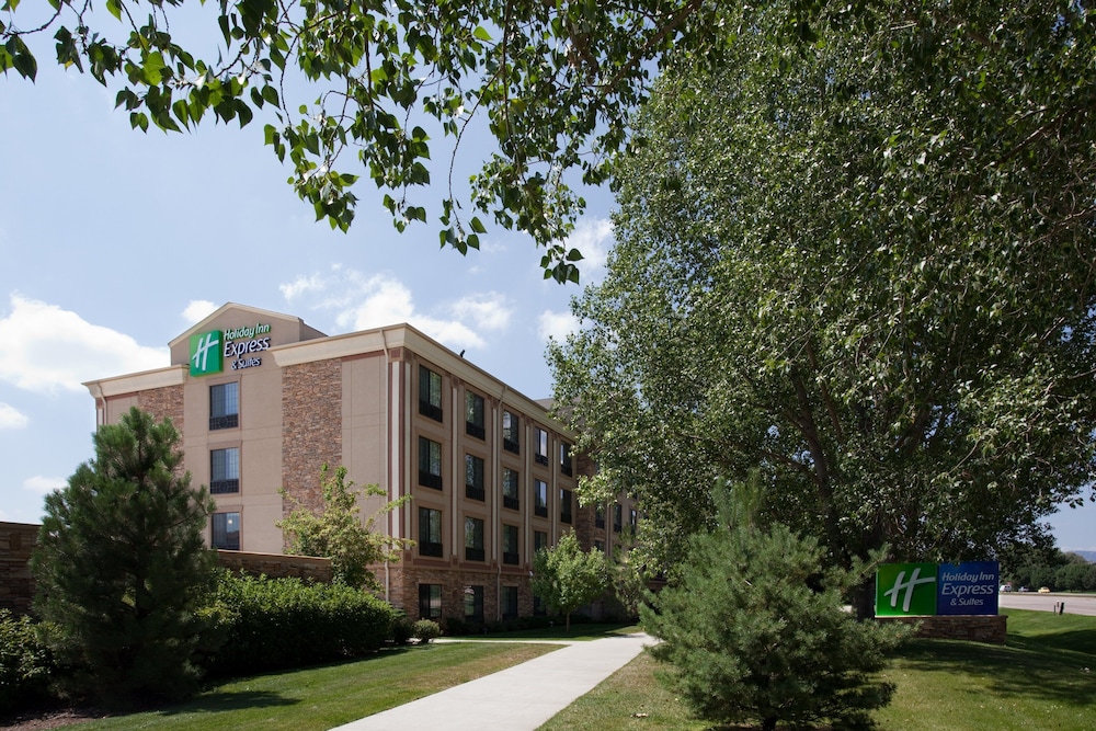 Holiday Inn Express Hotel & Suites Ft. Collins by IHG - photo 50