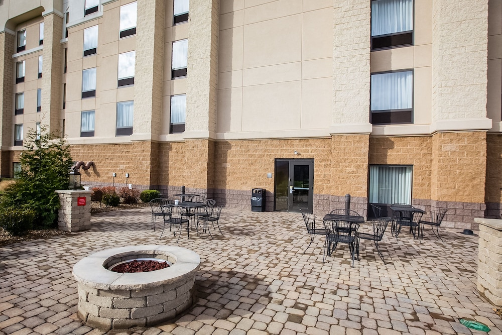 Hampton Inn & Suites Blairsville - photo 53