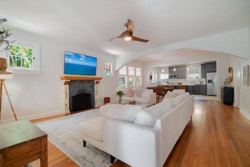 Relax In Hacienda De Paradise In Soso West Palm Beach — West Palm Beach