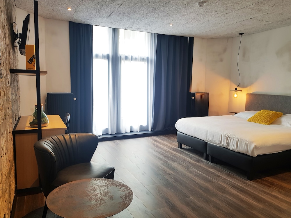 Royal Astor — Antwerpen — photo 3