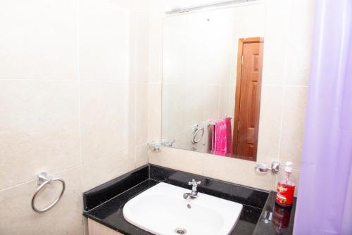 Nairobi West Furnished Studio Near Nyayo Stadium