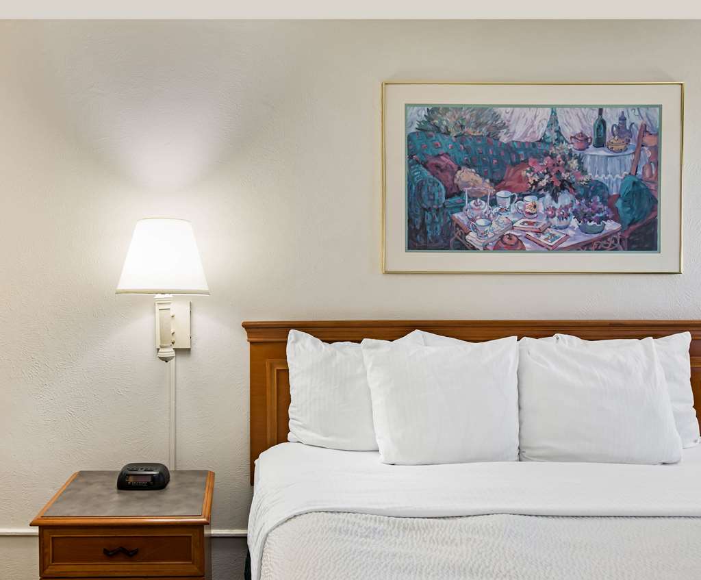 La Quinta Inn by Wyndham El Paso East Lomaland - photo 8