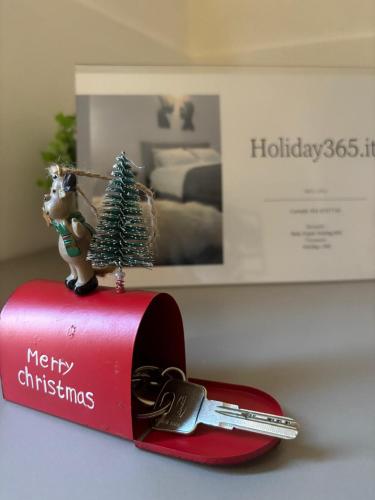 Holiday 365 — 4-Star Luxury Hotel in Latiano, Italy