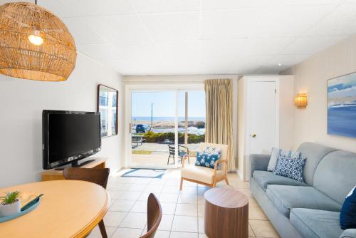 Kebek 3 Oceanside Motel - photo 10