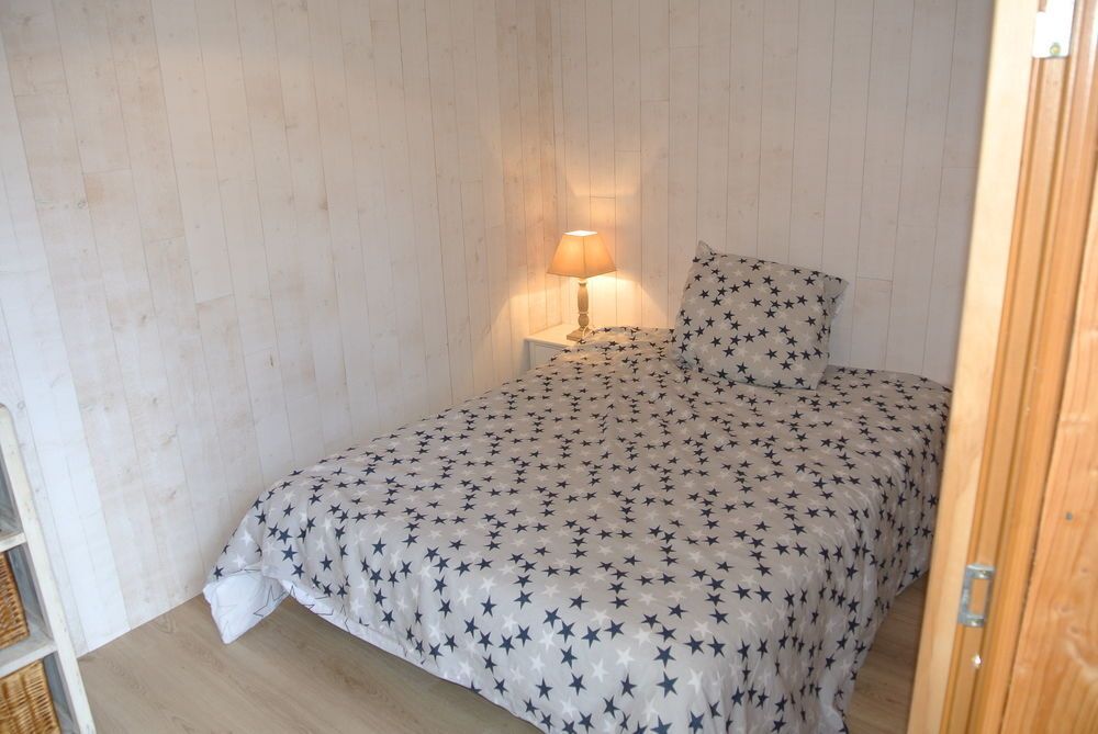 Villa Les Bruyeres — 4-Star Luxury Hotel in Andernos-Les-Bains, France