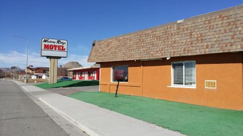 Western Ridge Motel - photo 18