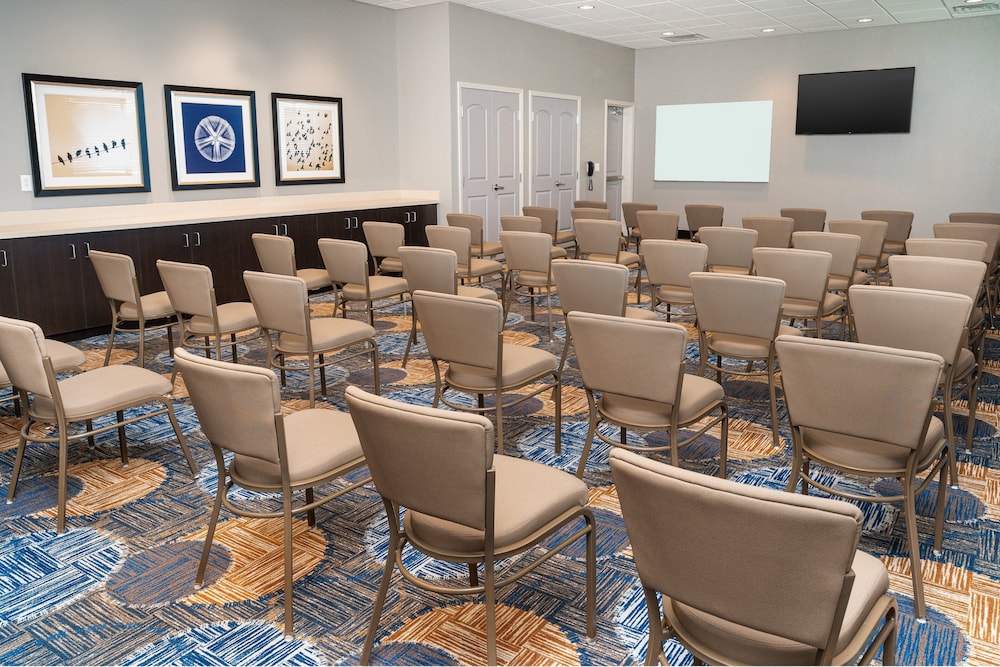 Staybridge Suites Nashville Vanderbilt Area by IHG - photo 57