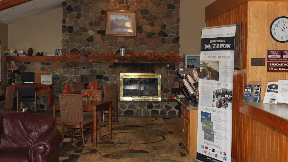 Boarders Inn & Suites by Cobblestone Hotels Ripon — Ripon — photo 4