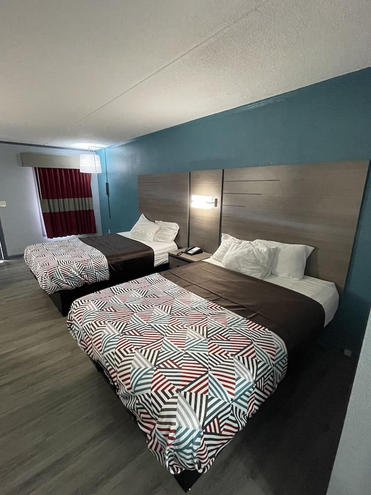 Jackson Motel - photo 3