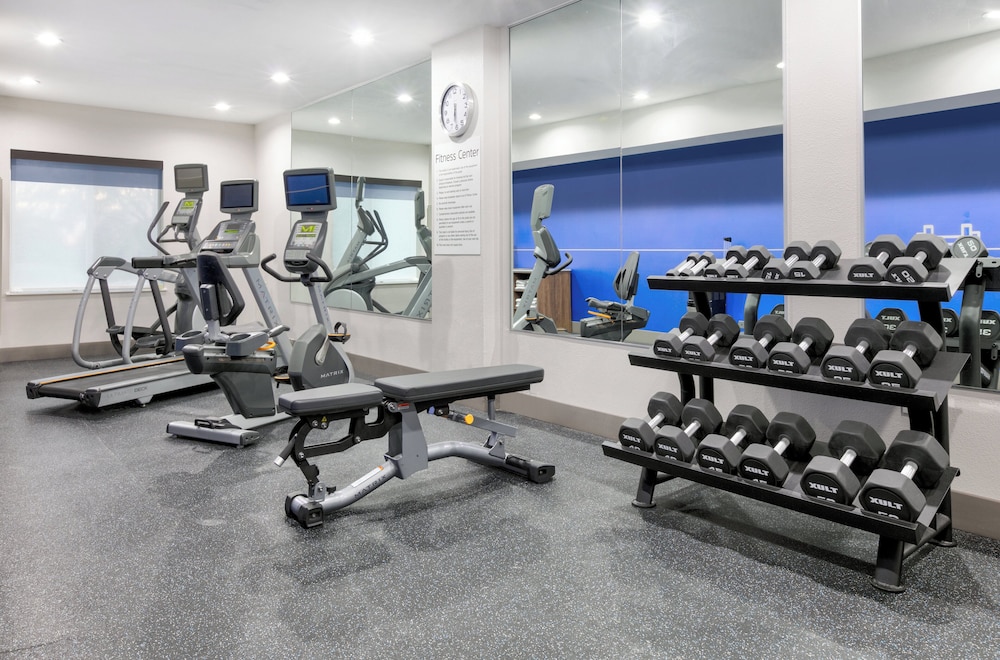 Holiday Inn Express & Suites Dallas Park Central Northeast by IHG - photo 20