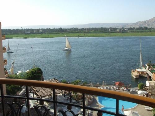 Lotus Luxor Hotel