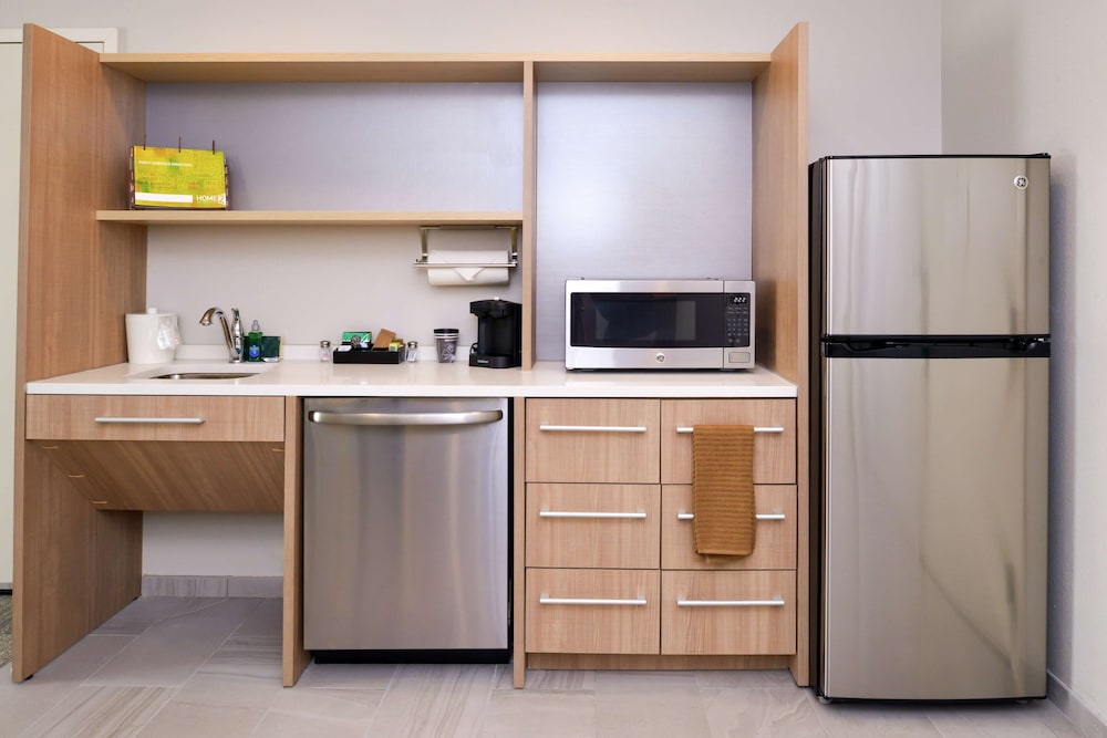 Home2 Suites by Hilton Merrillville - photo 20