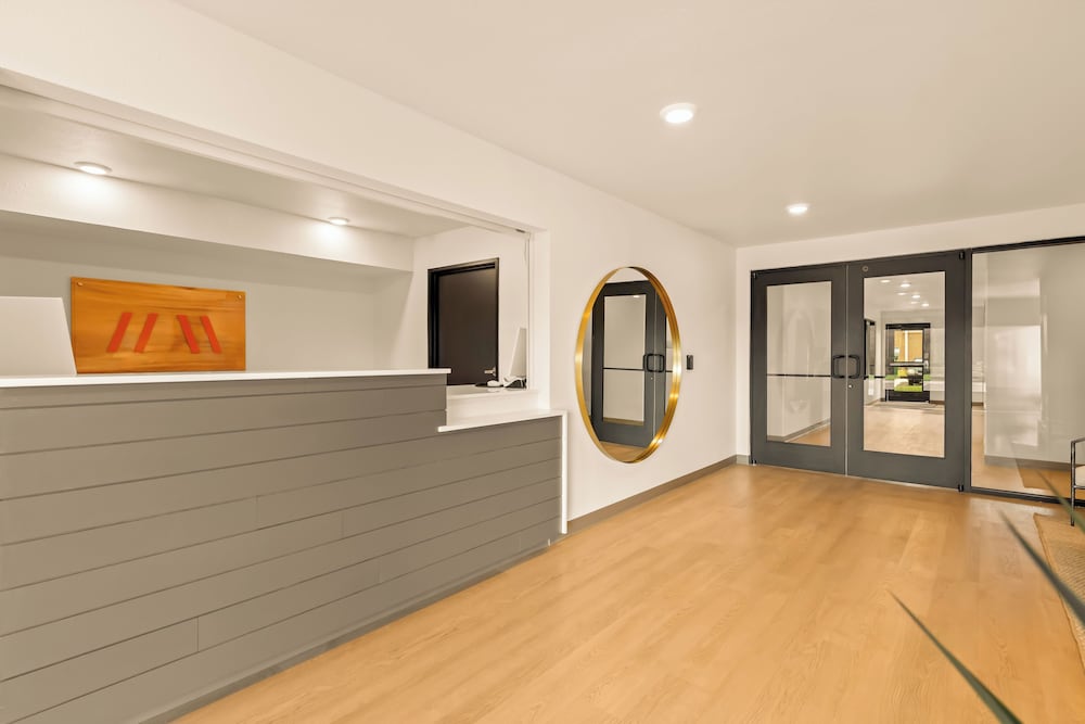 LivAway Suites Nashville Smyrna - photo 2