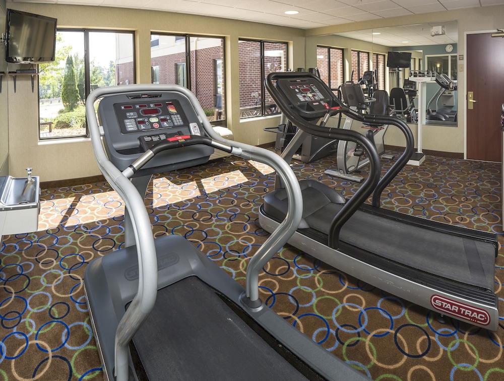 Holiday Inn Express Hotel & Suites Manchester Airport by IHG - photo 38