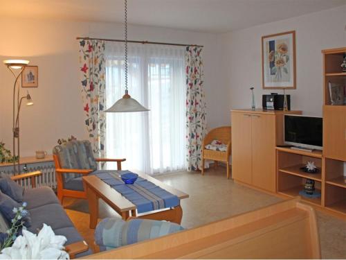 Ferienhaus Nr 76 Kategorie Economy Feriendorf Hochbergle Allgäu — hotel in Lechbruck