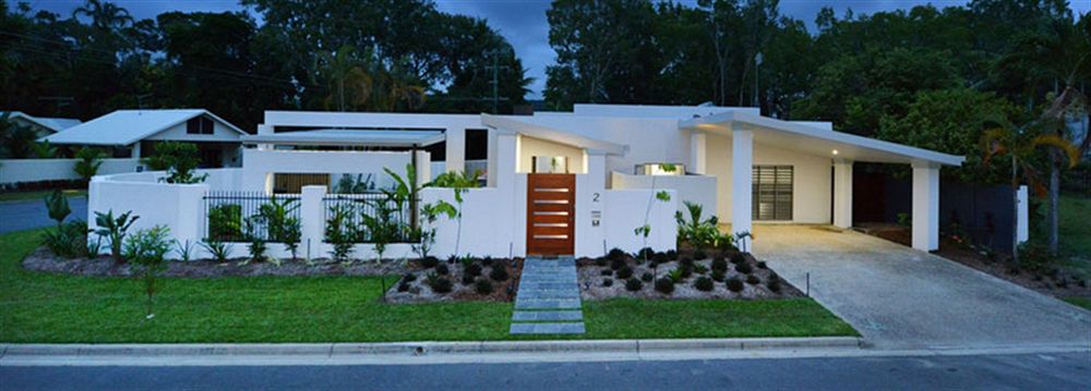 Reef Villa Port Douglas — 4-Star Luxury Hotel in Port Douglas, Australia