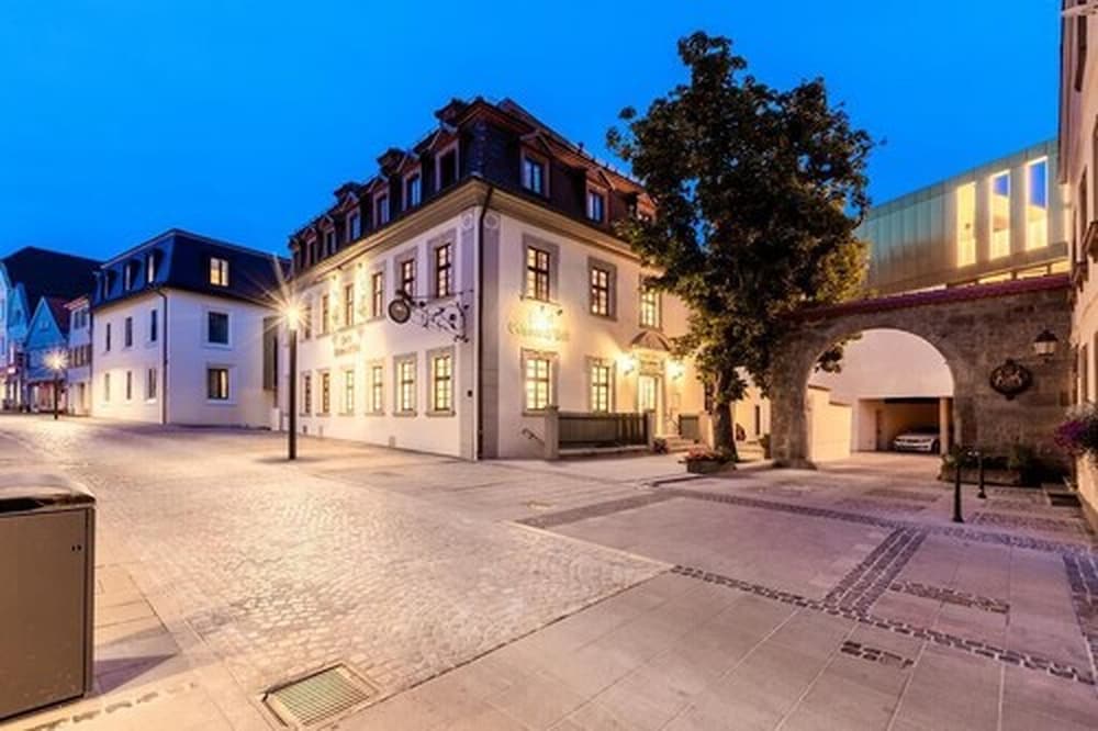 Hotel Schwan & Post — hotel in Bad Neustadt An Der Saale